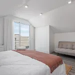 Brito's - Monthly & Digital Nomads ゲストハウス 3*
