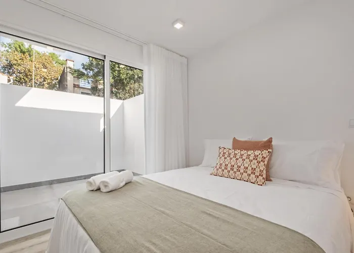 Brito's - Monthly & Digital Nomads 3*