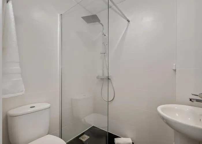 Гостевой дом Brito's - Monthly & Digital Nomads Фуншал