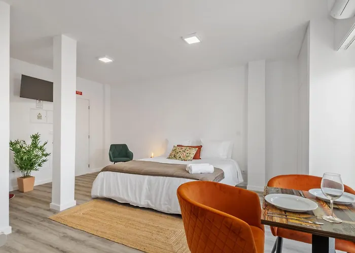 Гостевой дом Brito's - Monthly & Digital Nomads Фуншал