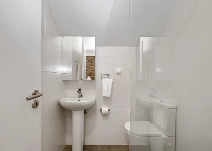 Brito's - Monthly & Digital Nomads 3*