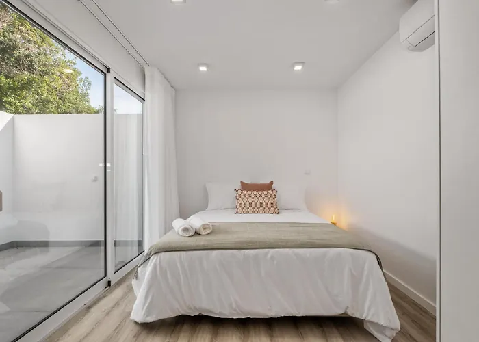 Brito's - Monthly & Digital Nomads 3*