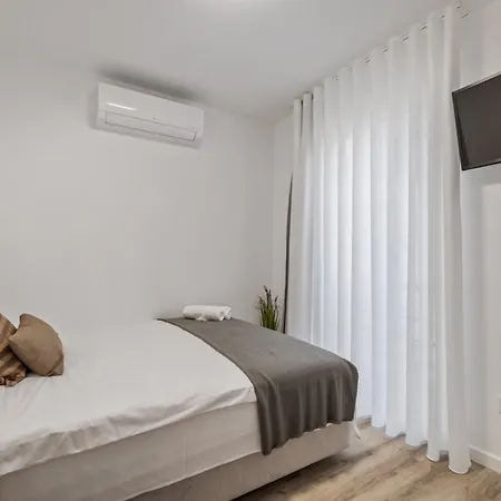 Guest house Brito's - Monthly & Digital Nomads